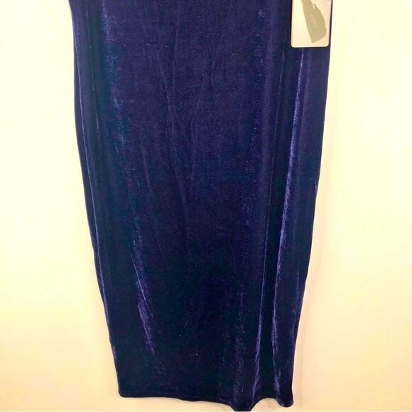 NEW Forever 21 Navy Sleeveless Velvety Sheath Dress - Picture 11 of 14